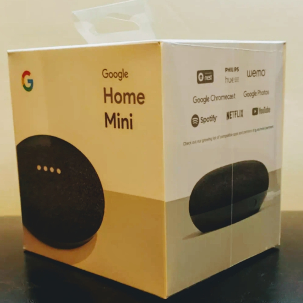 Google Home Mini - NEW